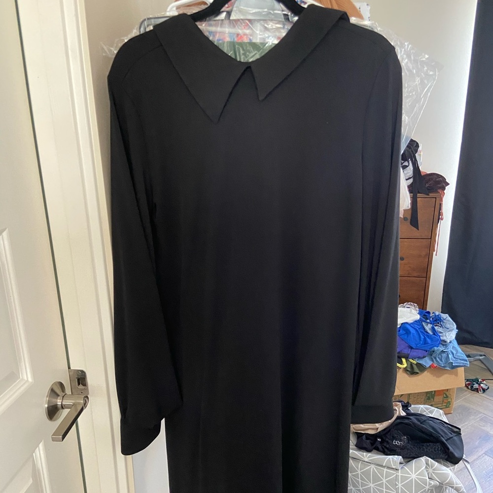 Super cute black Zara dress!